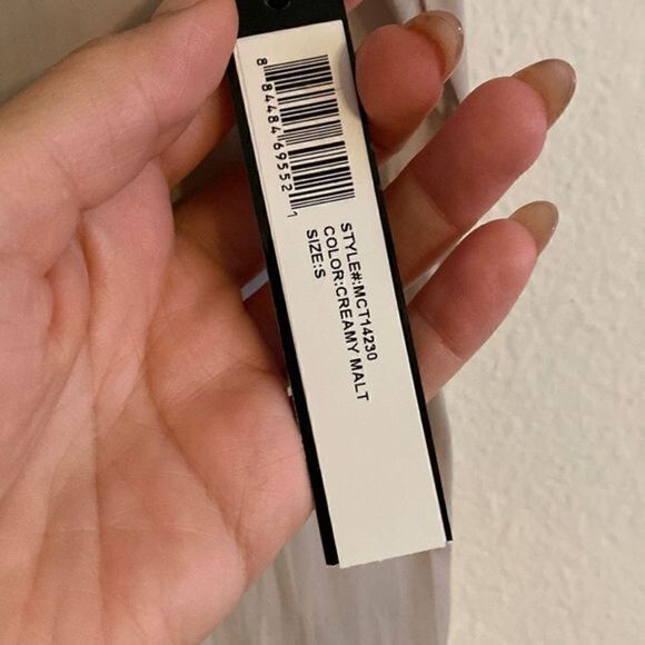 NWT Catherine Malandrino Smocked Mock Neck Sleeveless Malt Taupe Creme Top - Picture 4 of 8